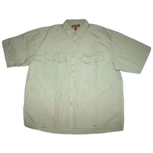 SIMMS Short Sleeve Button Front Hiking Fish Shirt‎